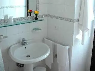 La Zagara فندق مبيت وإفطار كاتانيا